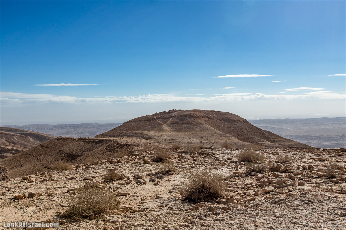 Скорпионий подъём - Маале Акрабим - Римская дорога | מעלה עקרבים | LookAtIsrael.com - Фото путешествия по Израилю