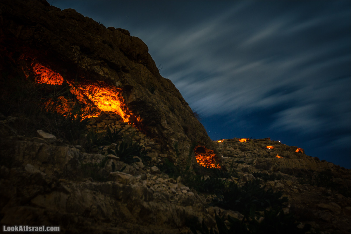 Ночь свечей - День монастыря Май Саба | LookAtIsrael.com - Фото путешествия по Израилю