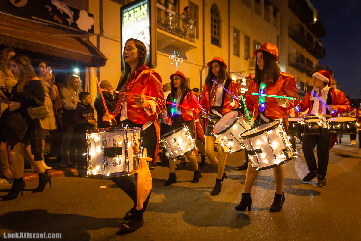 Рождественский парад скаутов в Яффо | Christmas carnival by orthodox scouts of Jaffa | מצעד השנתי ביפו לרגל חג המולד של צופי יפו | LookAtIsrael.com - Фото путешествия по Израилю