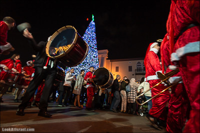 Рождественский парад скаутов в Яффо | Christmas carnival by orthodox scouts of Jaffa | מצעד השנתי ביפו לרגל חג המולד של צופי יפו | LookAtIsrael.com - Фото путешествия по Израилю