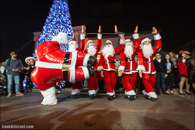 Рождественский парад скаутов в Яффо | Christmas carnival by orthodox scouts of Jaffa | מצעד השנתי ביפו לרגל חג המולד של צופי יפו | LookAtIsrael.com - Фото путешествия по Израилю