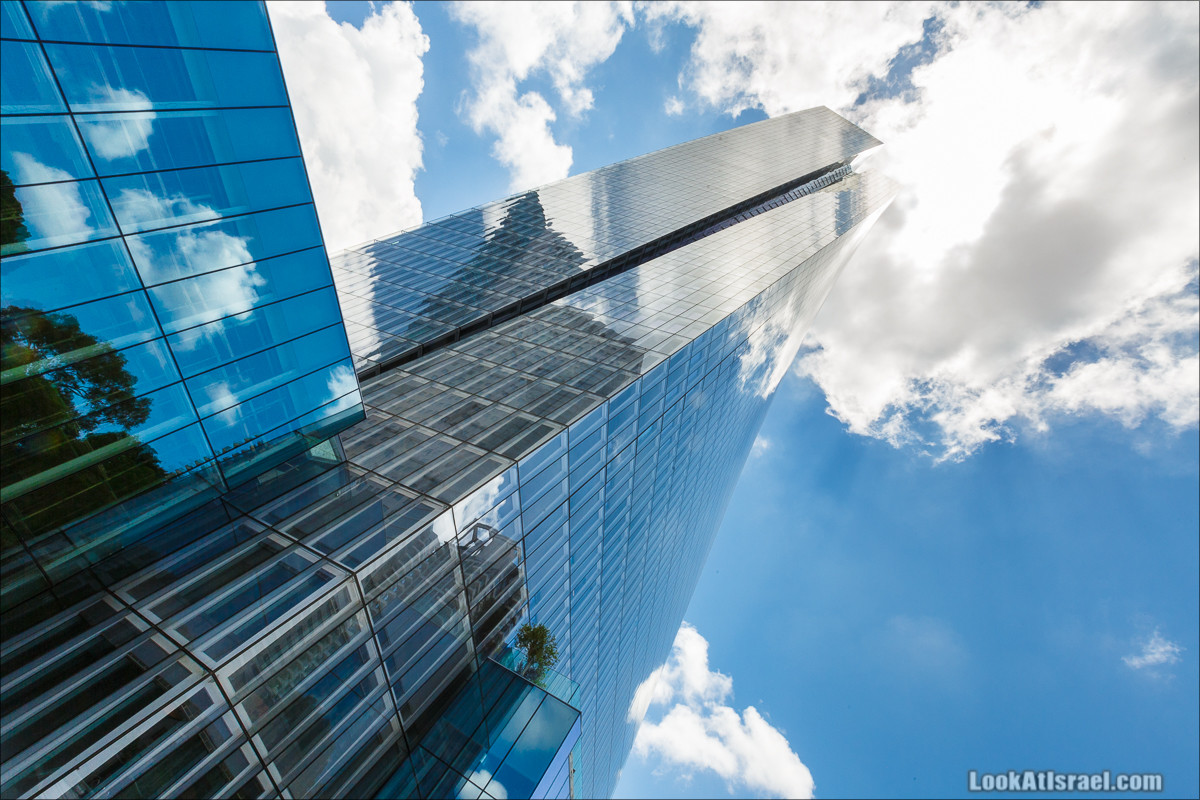 ___Тель Авивские небоскребы - Башня Азриели Сарона
