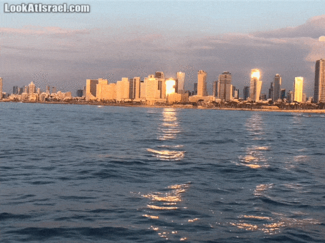 Закат в Тель-Авиве | LookAtIsrael.com - Фото путешествия по Израилю