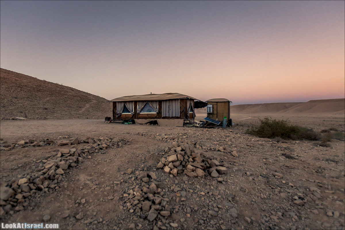 От Йотвата до Шахарут и обратно. 2-х дневный автономный маршрут | Hike from Yotvata to Shaharut and back | מסלול מיוטבתה לשחרות | LookAtIsrael.com - Фото путешествия по Израилю