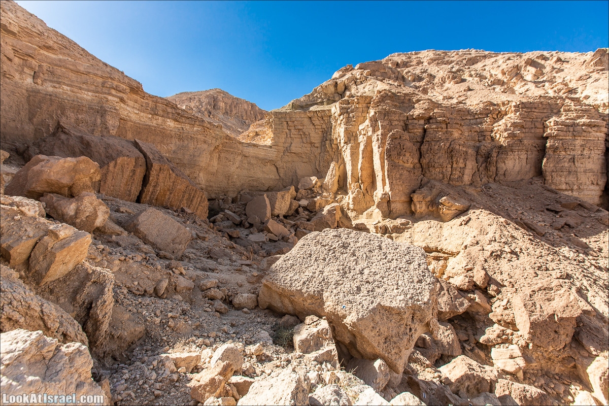 От Йотвата до Шахарут и обратно. 2-х дневный автономный маршрут | Hike from Yotvata to Shaharut and back | מסלול מיוטבתה לשחרות | LookAtIsrael.com - Фото путешествия по Израилю