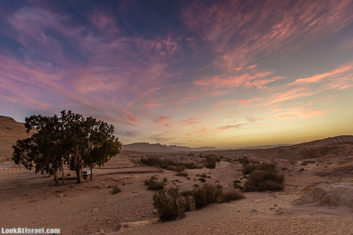Махтеш Гадоль (Большой кратер) поход и аэро-фото съёмка | Makhtesh gadol (Large crater) | המכתש הכגדול | LookAtIsrael.com - Фото путешествия по Израилю