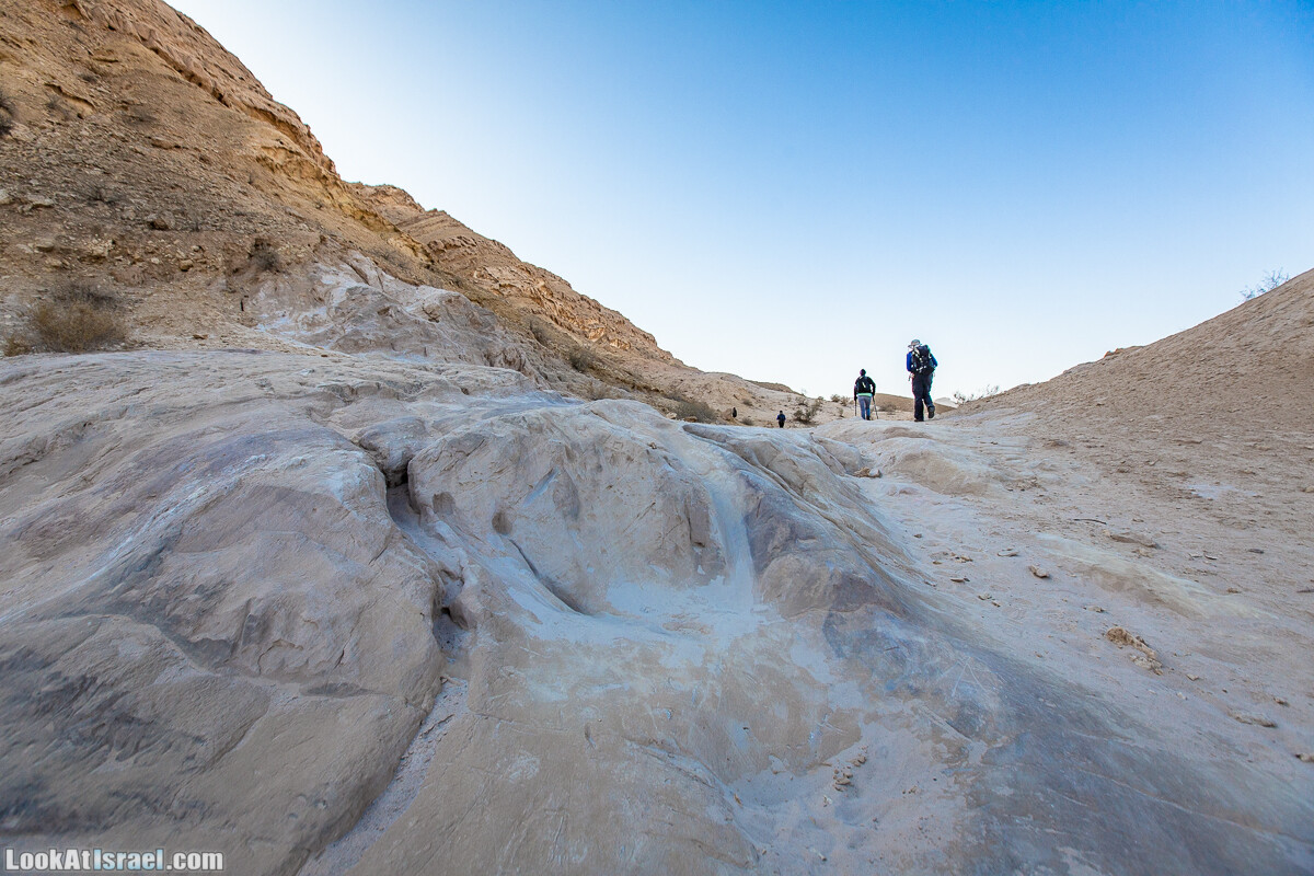 Махтеш Гадоль (Большой кратер) поход и аэро-фото съёмка | Makhtesh gadol (Large crater) | המכתש הכגדול | LookAtIsrael.com - Фото путешествия по Израилю