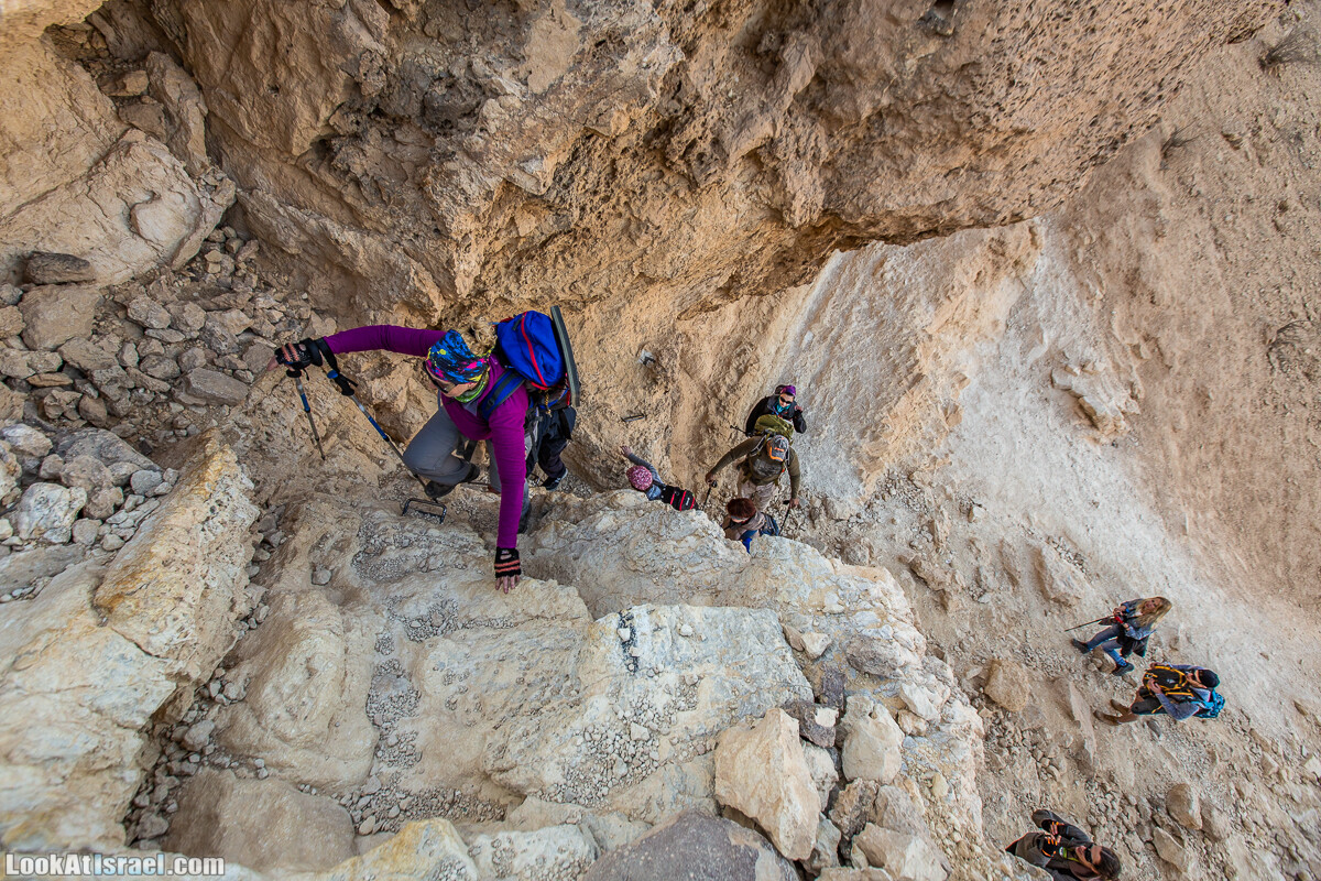 Махтеш Гадоль (Большой кратер) поход и аэро-фото съёмка | Makhtesh gadol (Large crater) | המכתש הכגדול | LookAtIsrael.com - Фото путешествия по Израилю