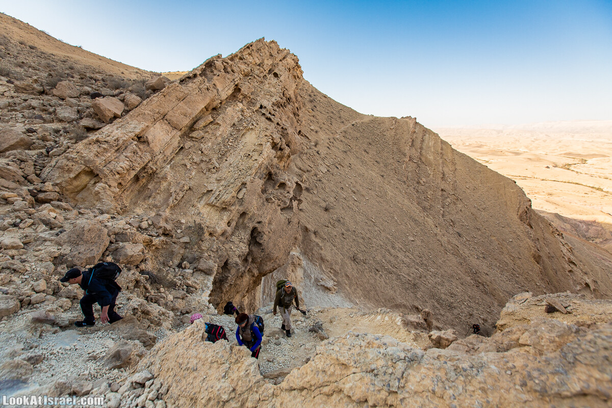 Махтеш Гадоль (Большой кратер) поход и аэро-фото съёмка | Makhtesh gadol (Large crater) | המכתש הכגדול | LookAtIsrael.com - Фото путешествия по Израилю