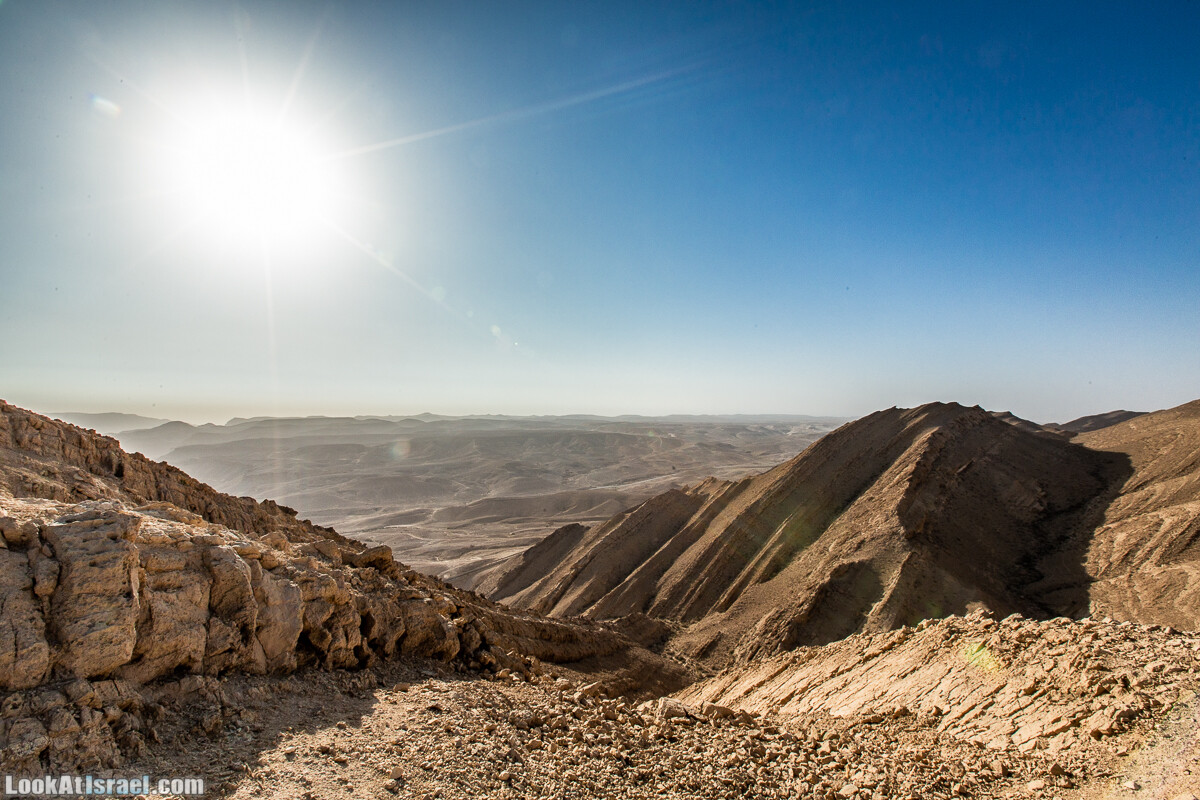 Махтеш Гадоль (Большой кратер) поход и аэро-фото съёмка | Makhtesh gadol (Large crater) | המכתש הכגדול | LookAtIsrael.com - Фото путешествия по Израилю