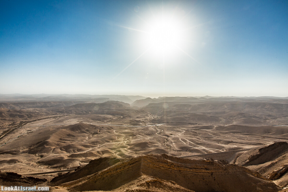 Махтеш Гадоль (Большой кратер) поход и аэро-фото съёмка | Makhtesh gadol (Large crater) | המכתש הכגדול | LookAtIsrael.com - Фото путешествия по Израилю