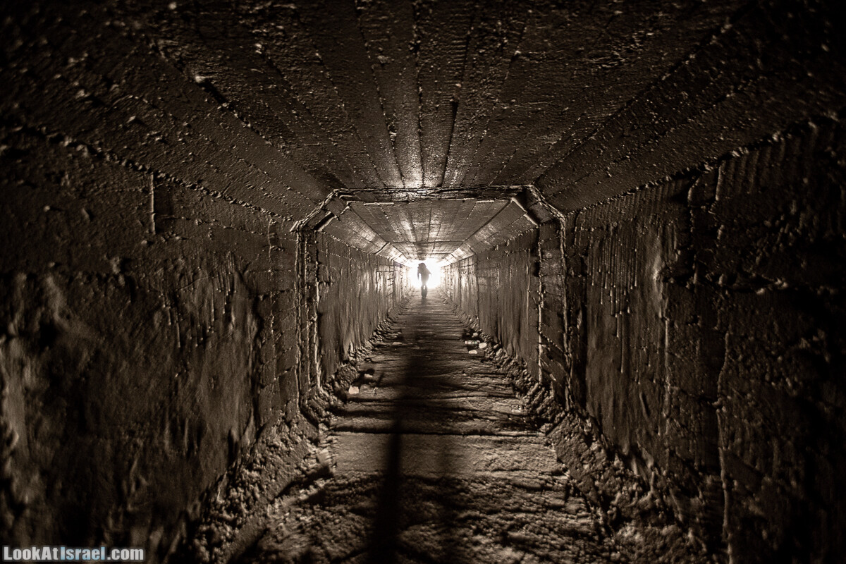 Махтеш Гадоль (Большой кратер) поход и аэро-фото съёмка | Makhtesh gadol (Large crater) | המכתש הכגדול | LookAtIsrael.com - Фото путешествия по Израилю