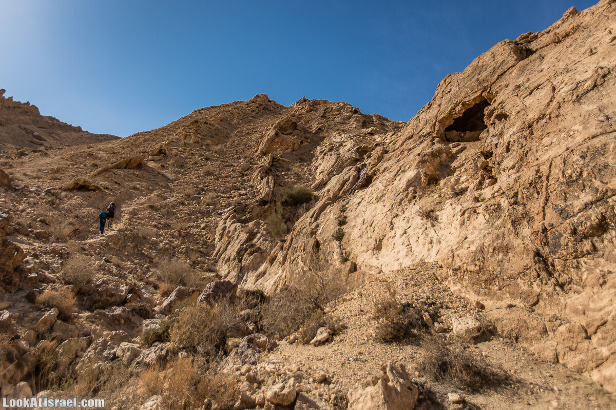 Махтеш Гадоль (Большой кратер) поход и аэро-фото съёмка | Makhtesh gadol (Large crater) | המכתש הכגדול | LookAtIsrael.com - Фото путешествия по Израилю