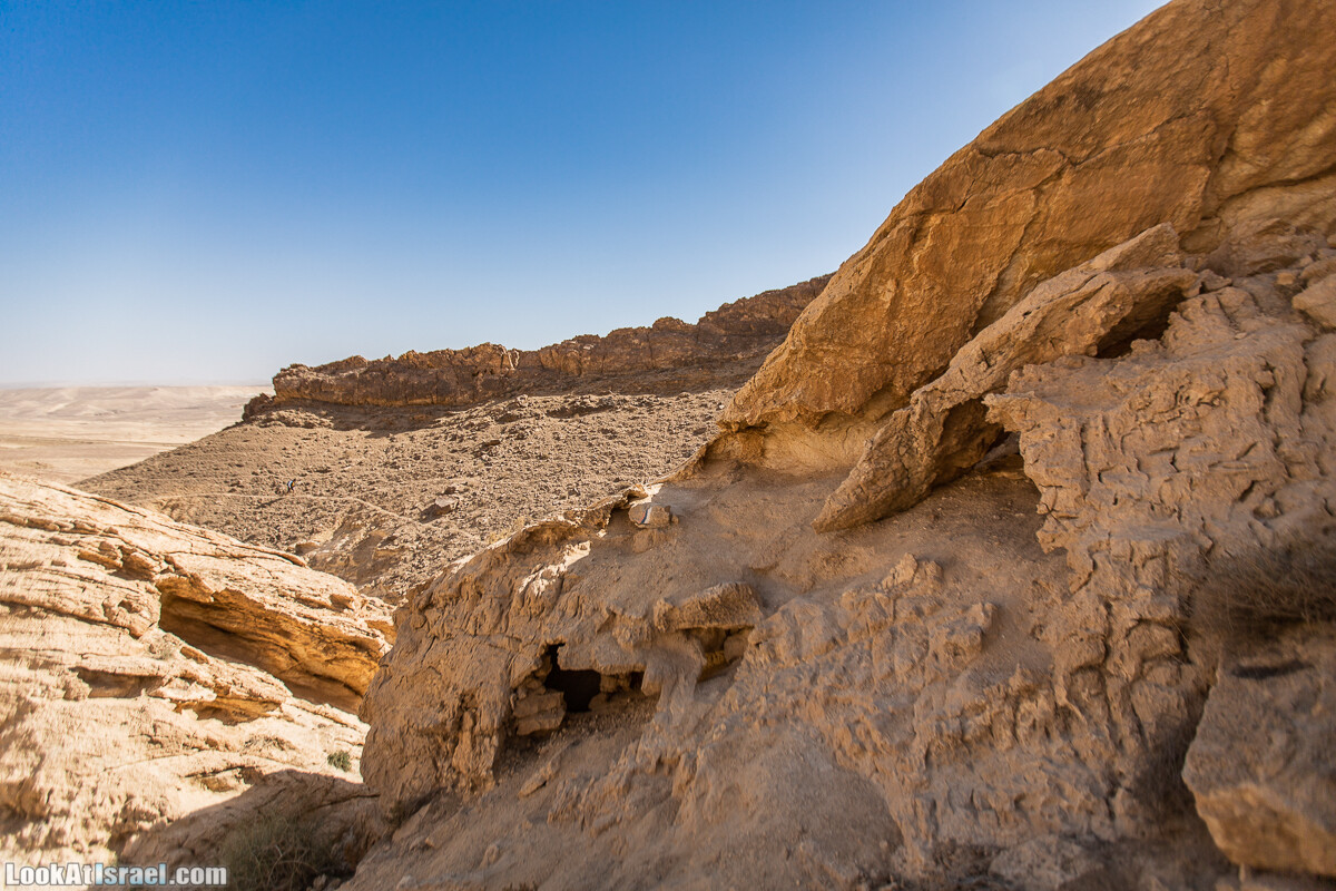 Махтеш Гадоль (Большой кратер) поход и аэро-фото съёмка | Makhtesh gadol (Large crater) | המכתש הכגדול | LookAtIsrael.com - Фото путешествия по Израилю