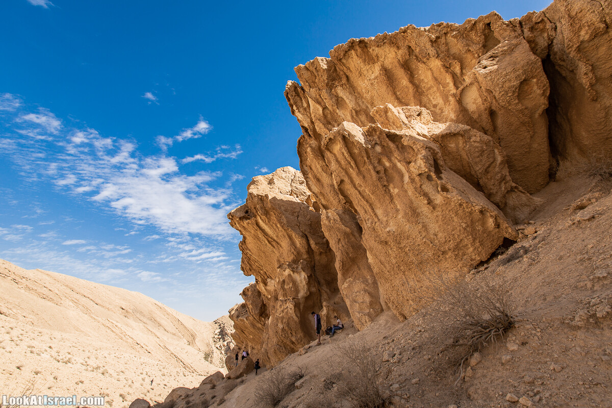 Махтеш Гадоль (Большой кратер) поход и аэро-фото съёмка | Makhtesh gadol (Large crater) | המכתש הכגדול | LookAtIsrael.com - Фото путешествия по Израилю