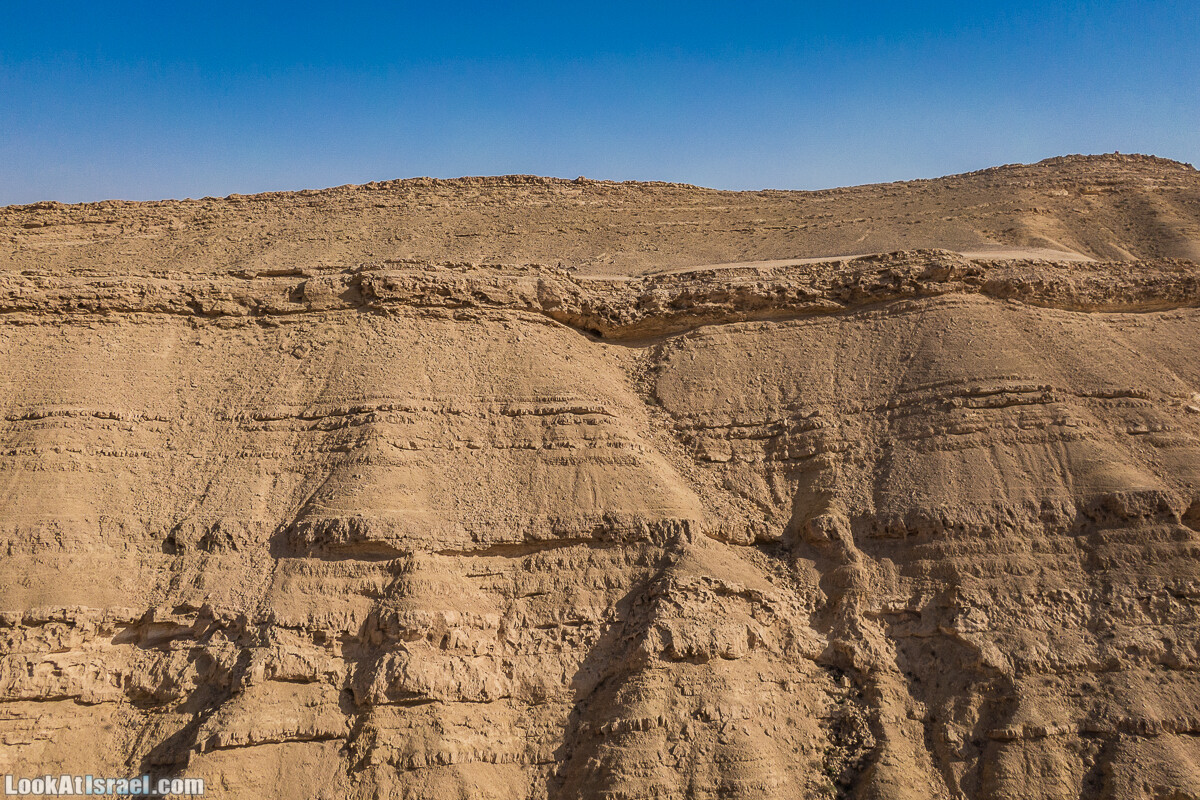 Махтеш Гадоль (Большой кратер) поход и аэро-фото съёмка | Makhtesh gadol (Large crater) | המכתש הכגדול | LookAtIsrael.com - Фото путешествия по Израилю