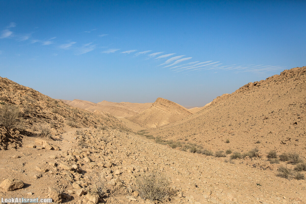 Махтеш Гадоль (Большой кратер) поход и аэро-фото съёмка | Makhtesh gadol (Large crater) | המכתש הכגדול | LookAtIsrael.com - Фото путешествия по Израилю