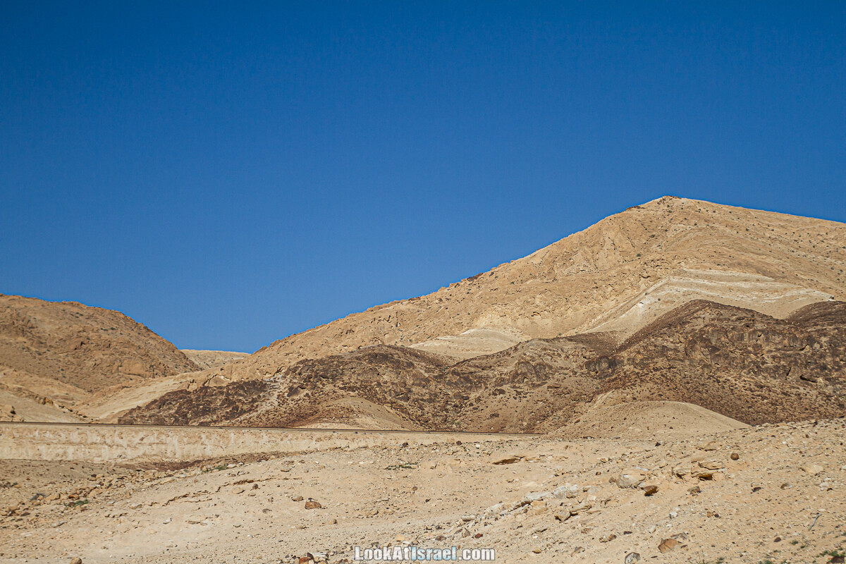 Махтеш Гадоль (Большой кратер) поход и аэро-фото съёмка | Makhtesh gadol (Large crater) | המכתש הכגדול | LookAtIsrael.com - Фото путешествия по Израилю