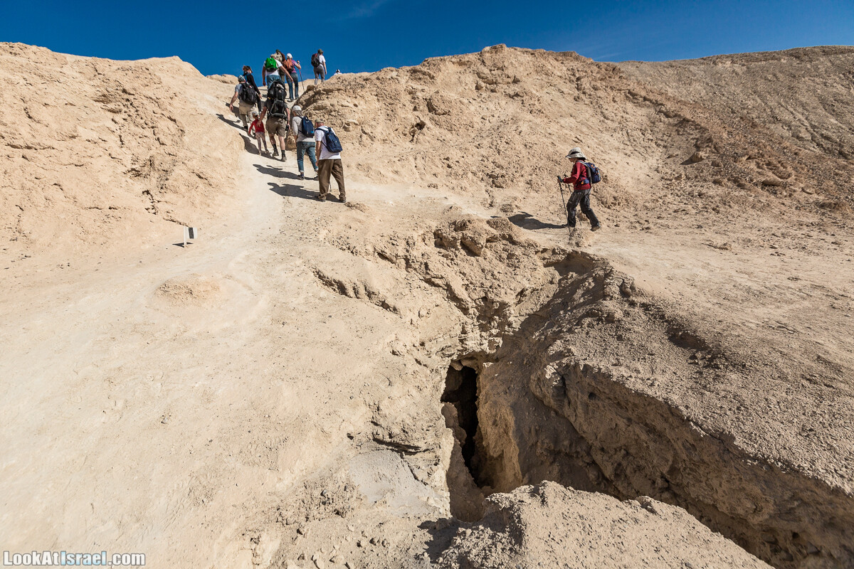 Гора Сдом и жена Лота | Mount Sodom (Sdom) & Lot's Wife | הר סדום ואשת לוט | LookAtIsrael.com - Фото путешествия по Израилю