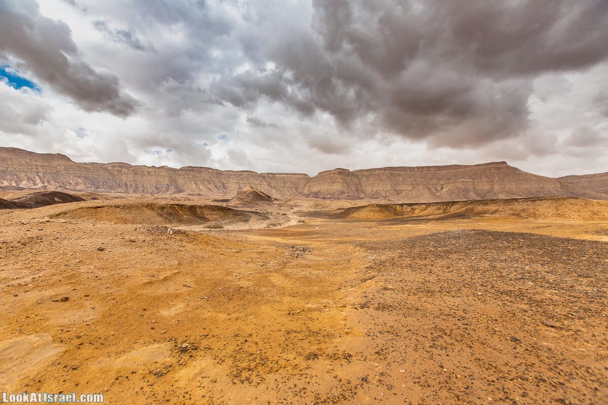 Махтеш Катан (Малый кратер) и Маале Эли | Small Makhtesh & Eli Ascent | מכתש הקטן ומעלה אלי | LookAtIsrael.com - Фото путешествия по Израилю