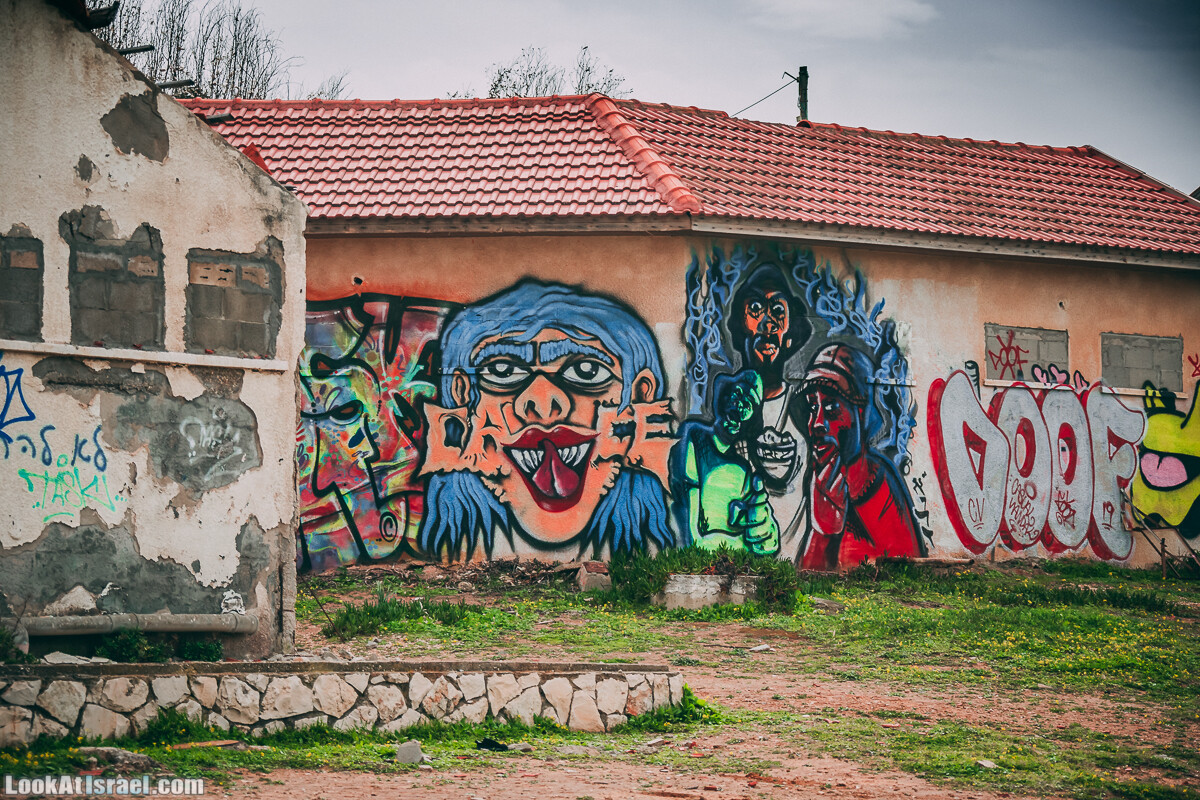 Побережье от Шфаим до Арсуф и Зеленая галерея - парк Дина - Сад скульптур на природе | LookAtIsrael.com - Фото путешествия по Израилю