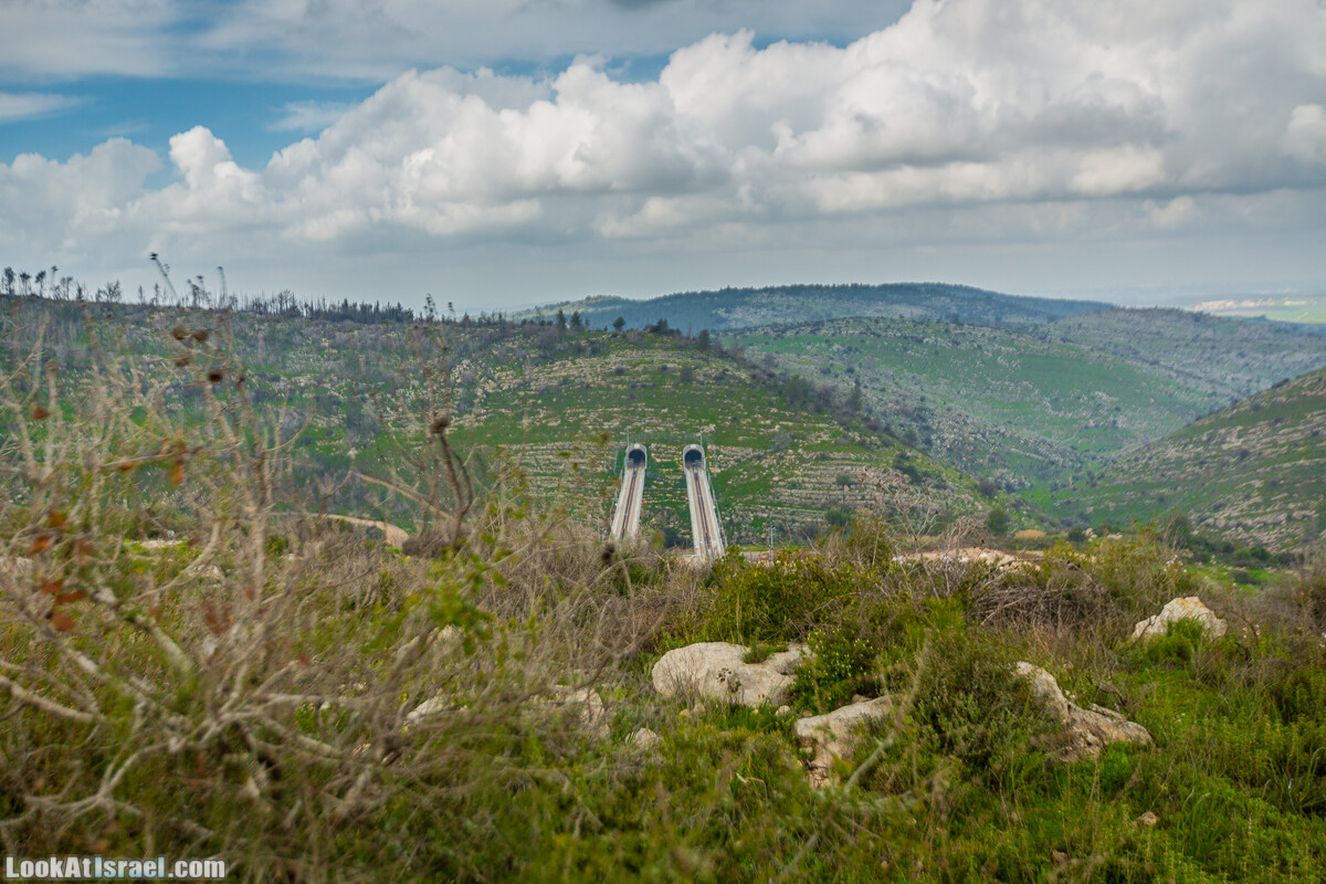 Путь Эммауса - по иерусалимским горам в долину Аялон | Emaus way | דרך אמאוס | LookAtIsrael.com - Фото путешествия по Израилю