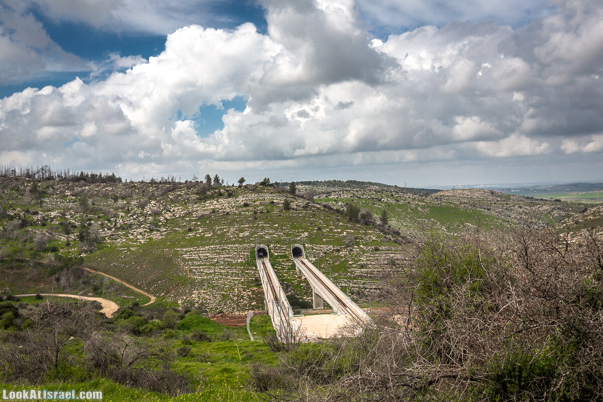 Путь Эммауса - по иерусалимским горам в долину Аялон | Emaus way | דרך אמאוס | LookAtIsrael.com - Фото путешествия по Израилю