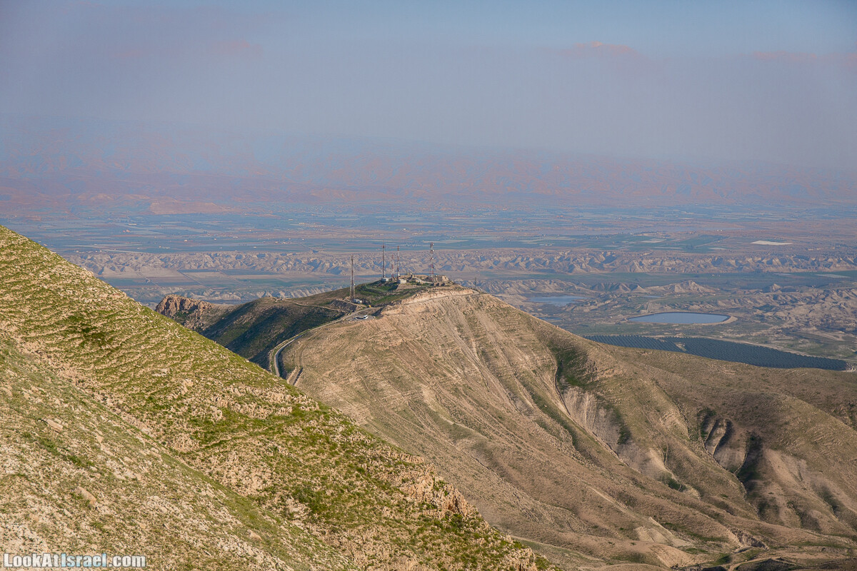 Путешествие по Иудейской пустыне на джипах к горе Сартаба | LookAtIsrael.com - Фото путешествия по Израилю