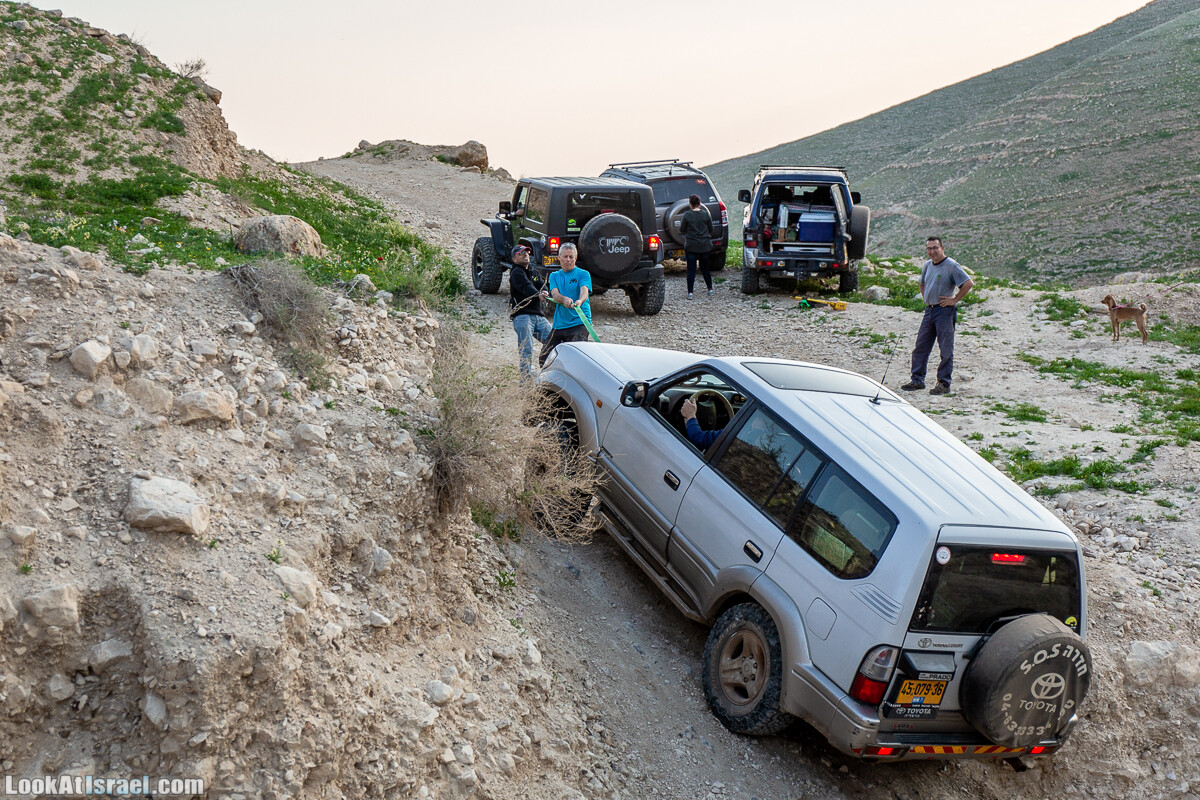 Путешествие по Иудейской пустыне на джипах к горе Сартаба | LookAtIsrael.com - Фото путешествия по Израилю