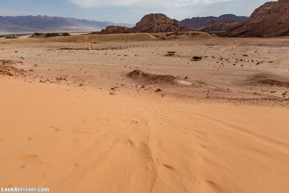 Интересные места в районе Эйлата - Дюна Элипаз, Исчезающее (скрытое) озеро, обзорная площадка Эврона, шахта, русла Соломона (Шломо) и Гишрон, вид на Синай | LookAtIsrael.com - Фото путешествия по Израилю