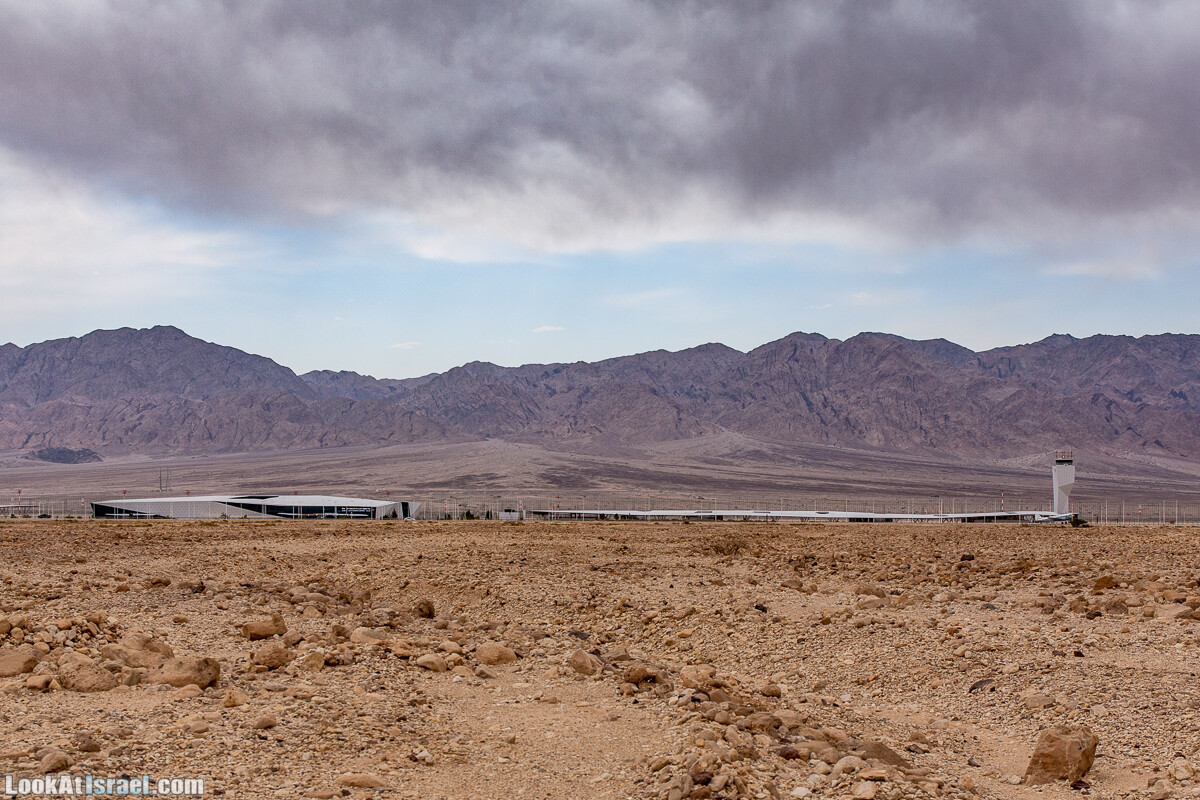 Интересные места в районе Эйлата - Дюна Элипаз, Исчезающее (скрытое) озеро, обзорная площадка Эврона, шахта, русла Соломона (Шломо) и Гишрон, вид на Синай | LookAtIsrael.com - Фото путешествия по Израилю