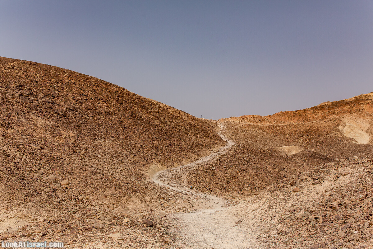 Интересные места в районе Эйлата - Дюна Элипаз, Исчезающее (скрытое) озеро, обзорная площадка Эврона, шахта, русла Соломона (Шломо) и Гишрон, вид на Синай | LookAtIsrael.com - Фото путешествия по Израилю