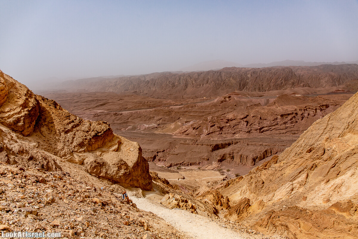 Интересные места в районе Эйлата - Дюна Элипаз, Исчезающее (скрытое) озеро, обзорная площадка Эврона, шахта, русла Соломона (Шломо) и Гишрон, вид на Синай | LookAtIsrael.com - Фото путешествия по Израилю