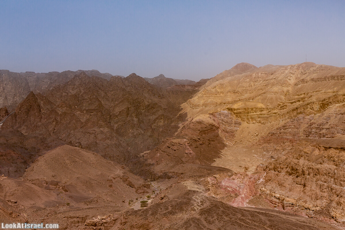 Интересные места в районе Эйлата - Дюна Элипаз, Исчезающее (скрытое) озеро, обзорная площадка Эврона, шахта, русла Соломона (Шломо) и Гишрон, вид на Синай | LookAtIsrael.com - Фото путешествия по Израилю