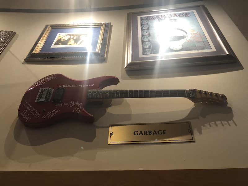Hard Rock Cafe Universal Studios | LookAtIsrael.com - Фото путешествия по Израилю