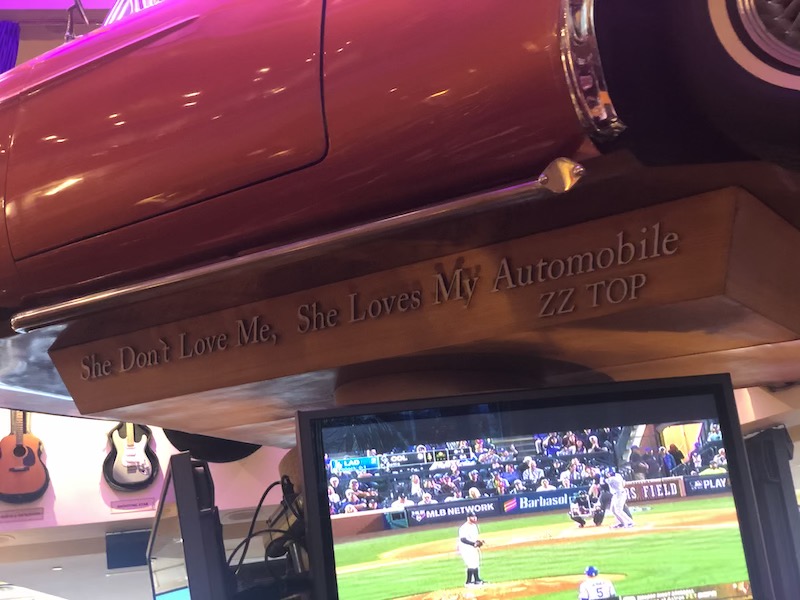 Hard Rock Cafe Universal Studios | LookAtIsrael.com - Фото путешествия по Израилю