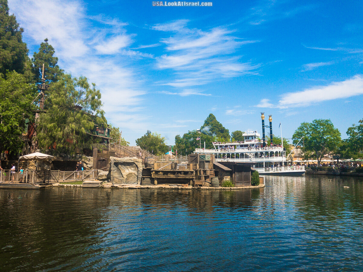 Диснейленд в Калифорнии | Disneyland California | LookAtIsrael.com - Фото путешествия по Израилю