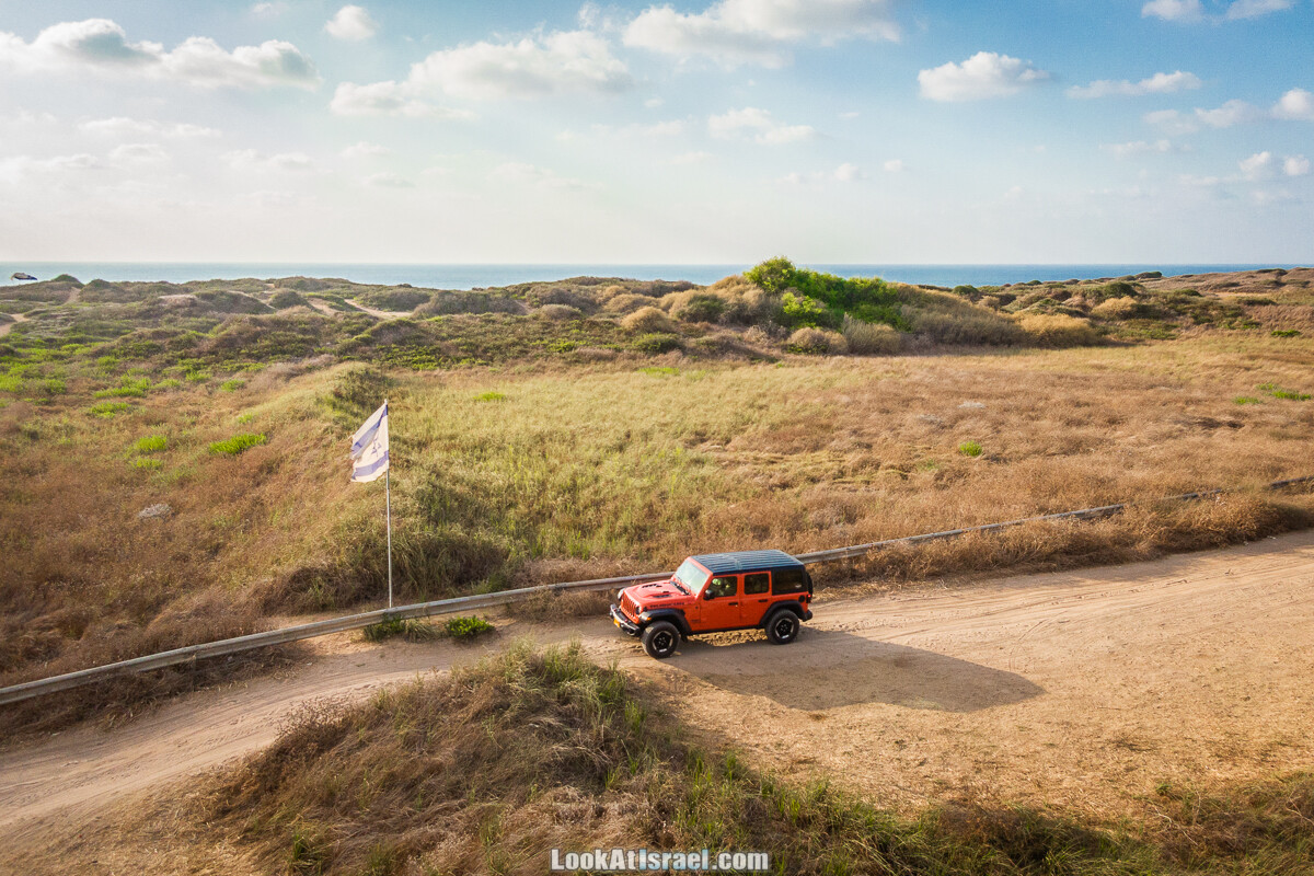 Jeep Wrangler Rubocin JL в Израиле | LookAtIsrael.com - Фото путешествия по Израилю
