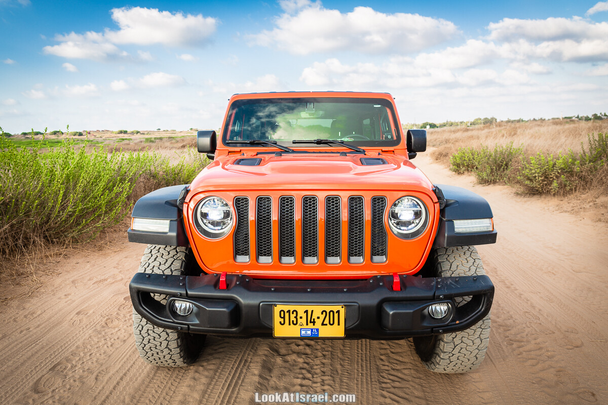 Jeep Wrangler Rubocin JL в Израиле | LookAtIsrael.com - Фото путешествия по Израилю