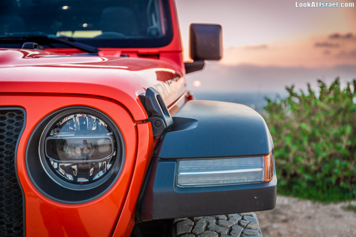 Jeep Wrangler Rubocin JL в Израиле | LookAtIsrael.com - Фото путешествия по Израилю