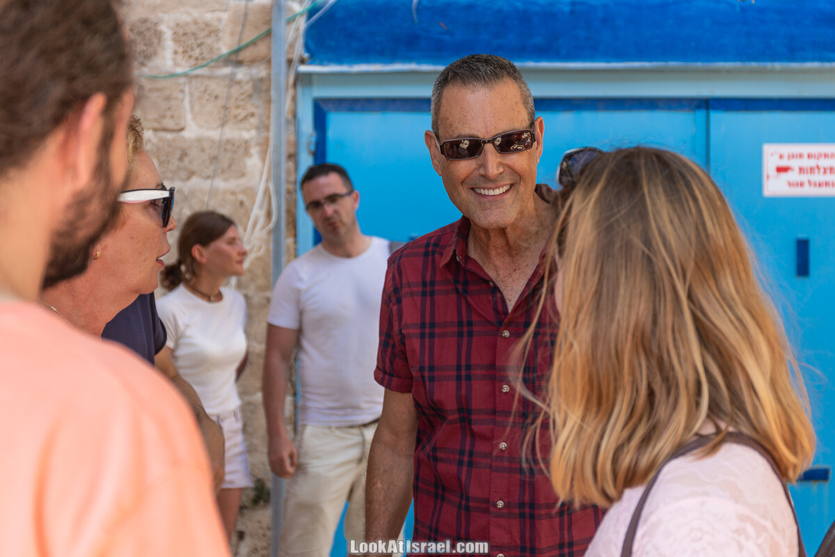 Ури Геллер - повелитель ложек и монет | LookAtIsrael.com - Фото путешествия по Израилю