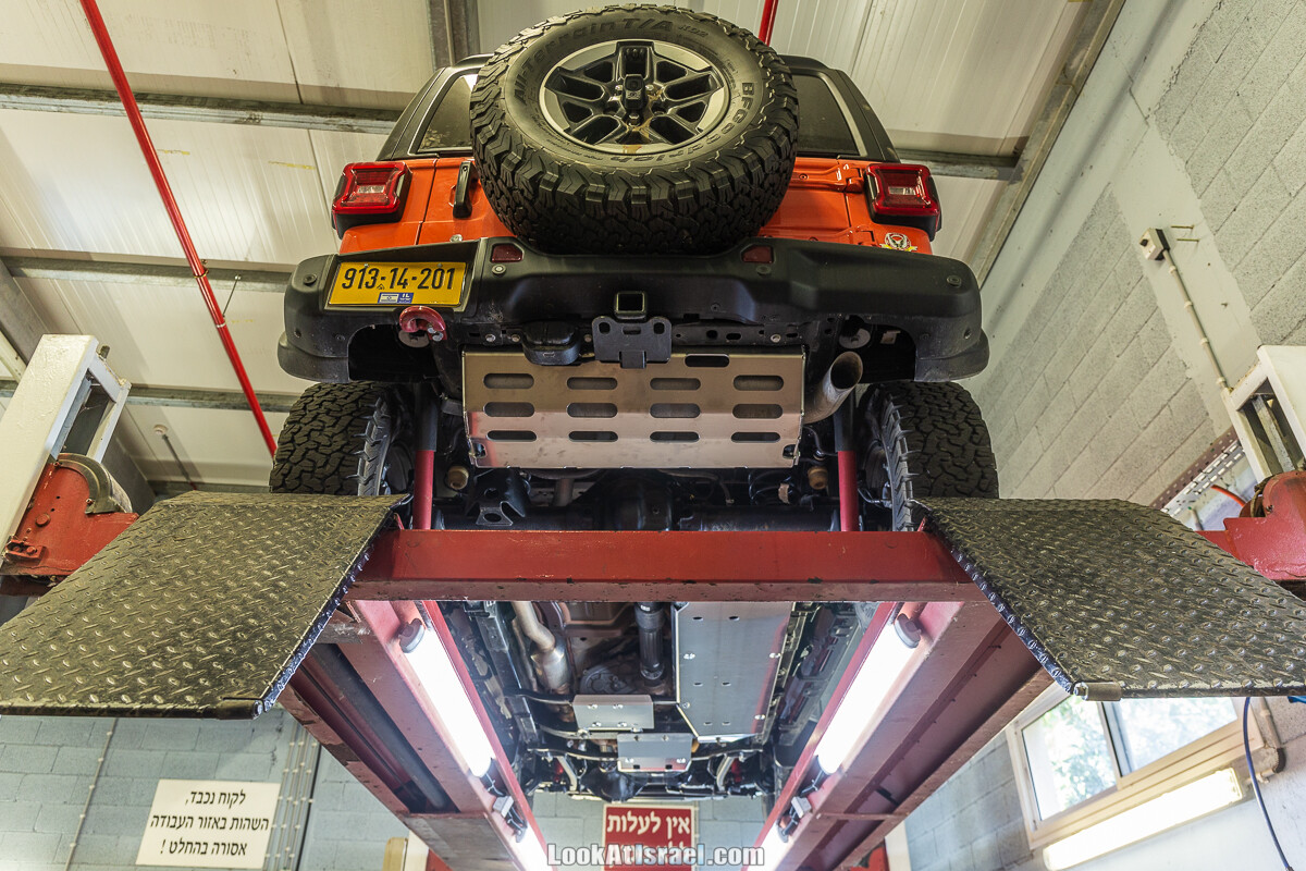 Установка защиты Asfir на Джип Рэнглер | Protecting Jeep wrangler Rubicon with Asfir | התקנת מיגונים אספיר לג׳יפ רנגלר | LookAtIsrael.com - Фото путешествия по Израилю