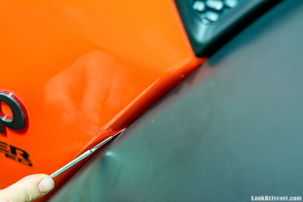 Llumar - пленка для защиты лакокрасочного покрытия автомобиля | LookAtIsrael.com - Фото путешествия по Израилю