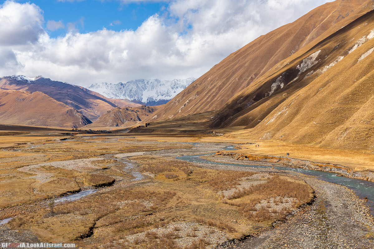 Путешествие на джипе по Грузии. Ущелья Хада, Трусо и Казбеги | LookAtIsrael.com - Фото путешествия по Израилю