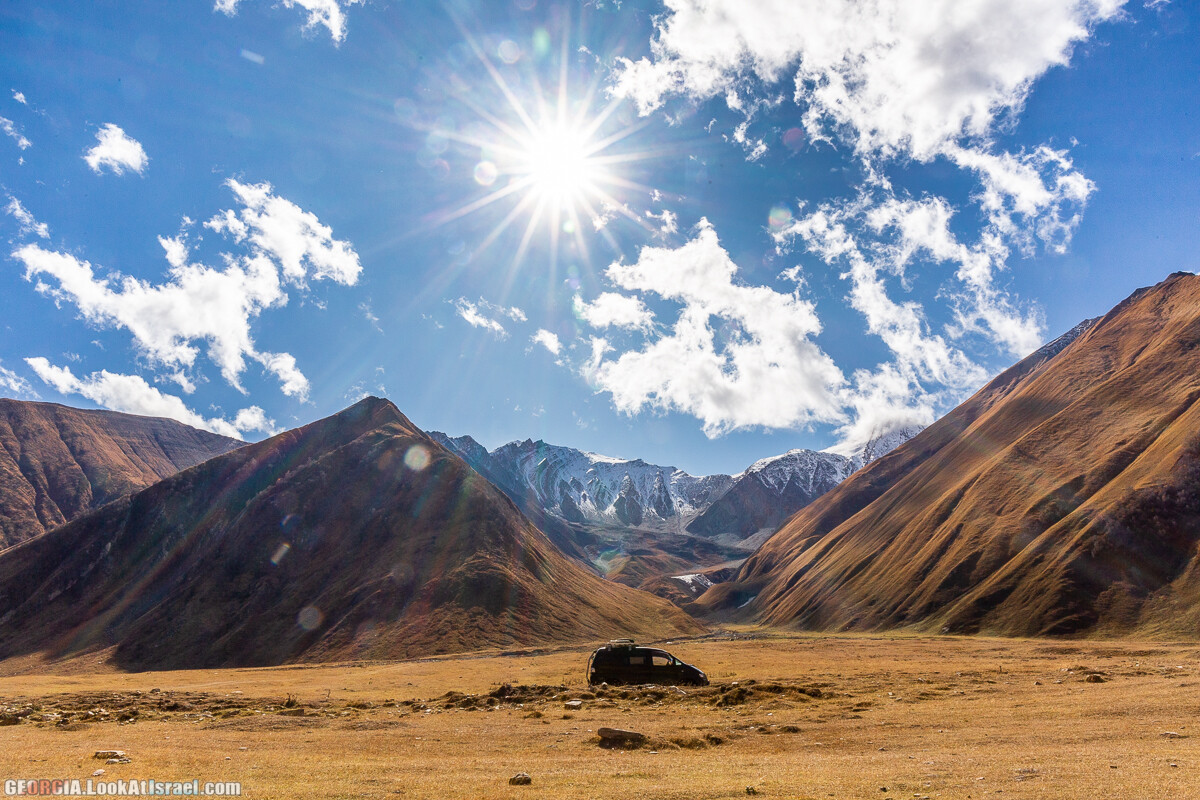 Путешествие на джипе по Грузии. Ущелья Хада, Трусо и Казбеги | LookAtIsrael.com - Фото путешествия по Израилю