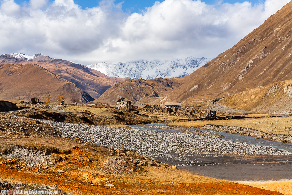 Путешествие на джипе по Грузии. Ущелья Хада, Трусо и Казбеги | LookAtIsrael.com - Фото путешествия по Израилю