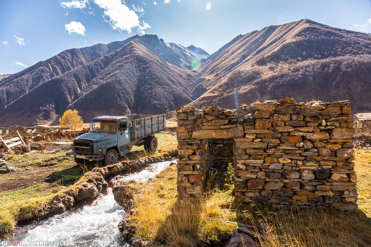 Путешествие на джипе по Грузии. Ущелья Хада, Трусо и Казбеги | LookAtIsrael.com - Фото путешествия по Израилю