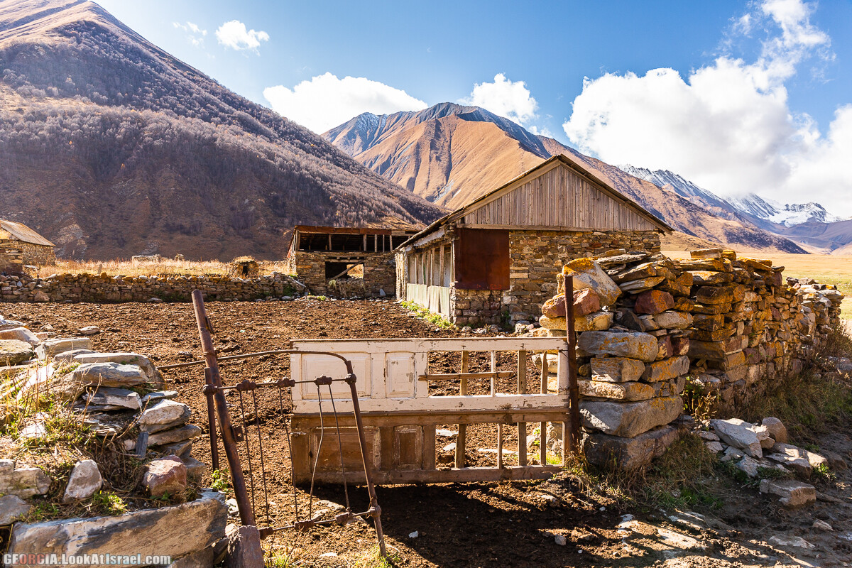 Путешествие на джипе по Грузии. Ущелья Хада, Трусо и Казбеги | LookAtIsrael.com - Фото путешествия по Израилю