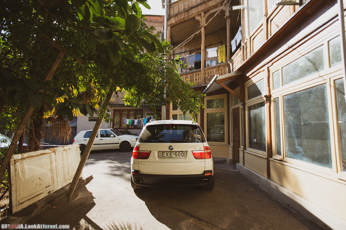 На задворках Тбилиси | LookAtIsrael.com - Фото путешествия по Израилю
