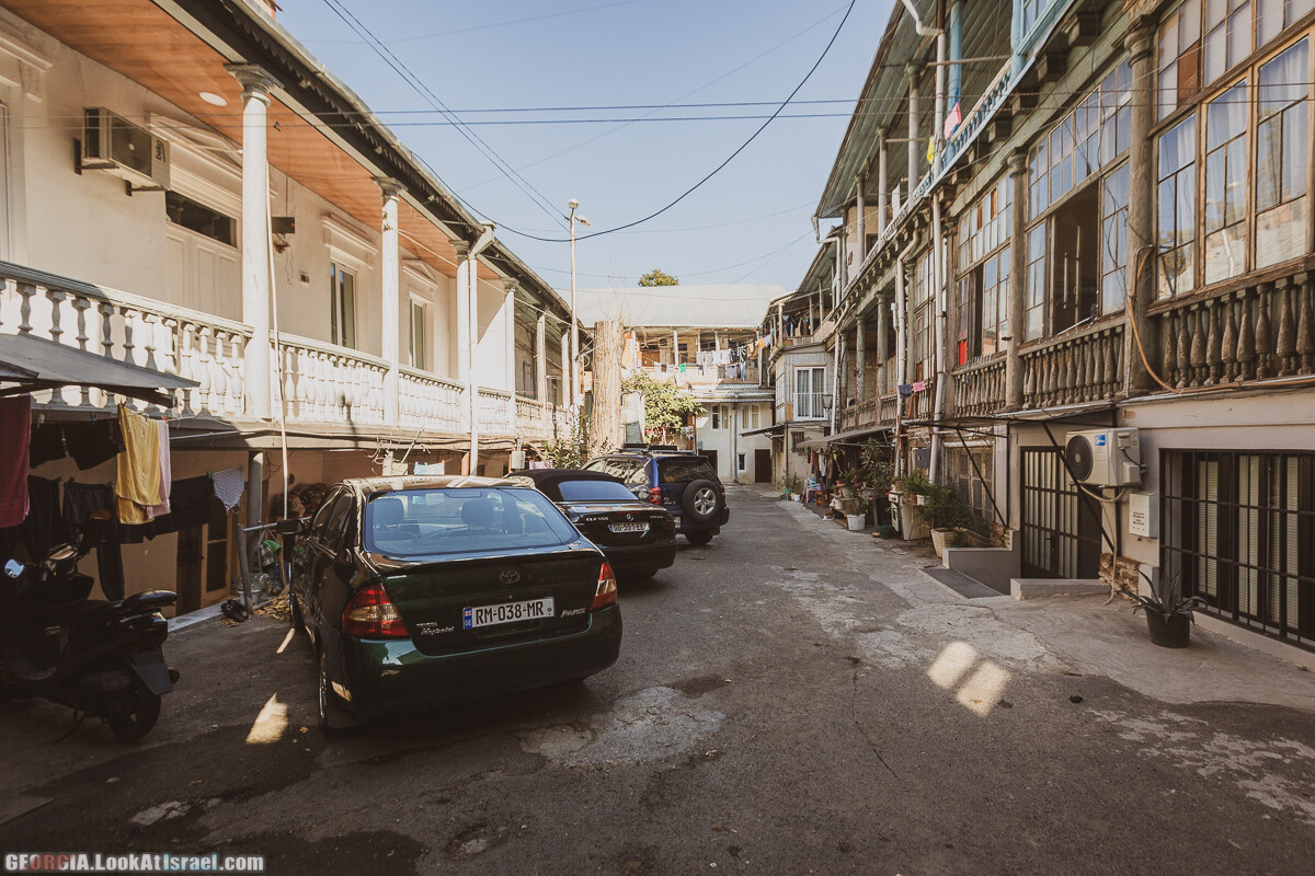 На задворках Тбилиси | LookAtIsrael.com - Фото путешествия по Израилю